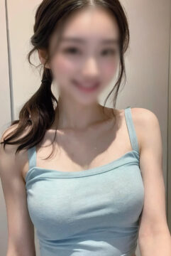 如月　真緒セラピスト